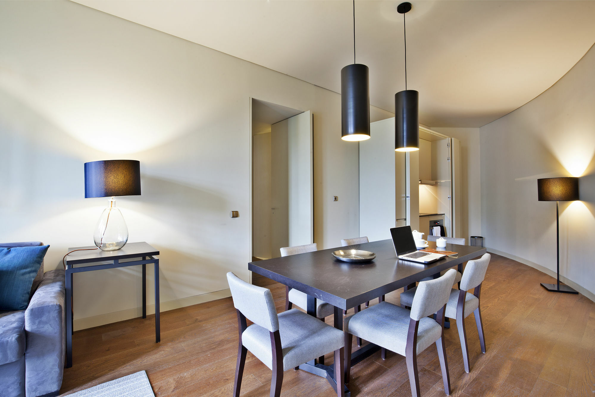 Five Stars 8 Building Appartement